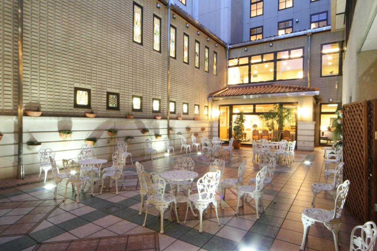 โฮเทล ดันโระกัง Hotel โคฟุ ภายนอก รูปภาพ